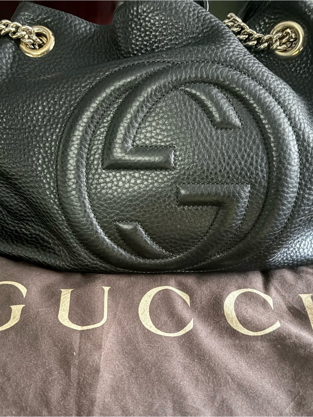 Gucci Black Pebbled Leather Shoulder Bag with Gold Chain